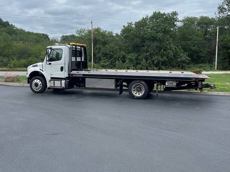 2018 Freightliner M2 White 21' Steel LCG (Key#5207) 3